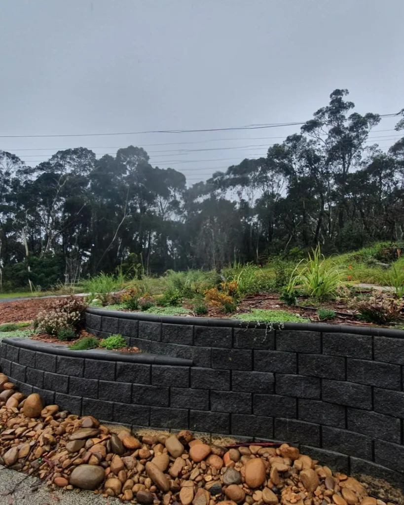 retaining wall hartley