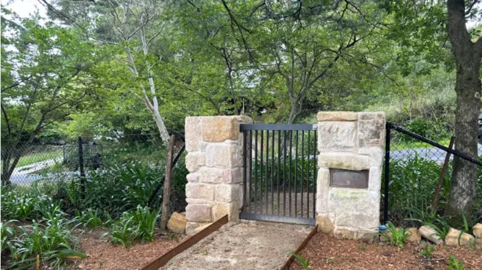 stone front fence pillars blaxland